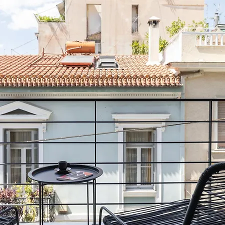 Elliot Neapoli, Athens-3
