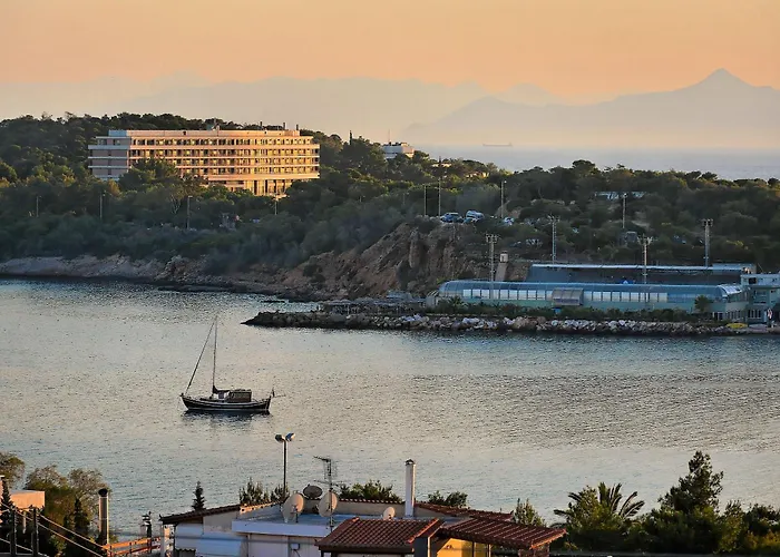 Vouliagmeni Stylish Homes By Blupine