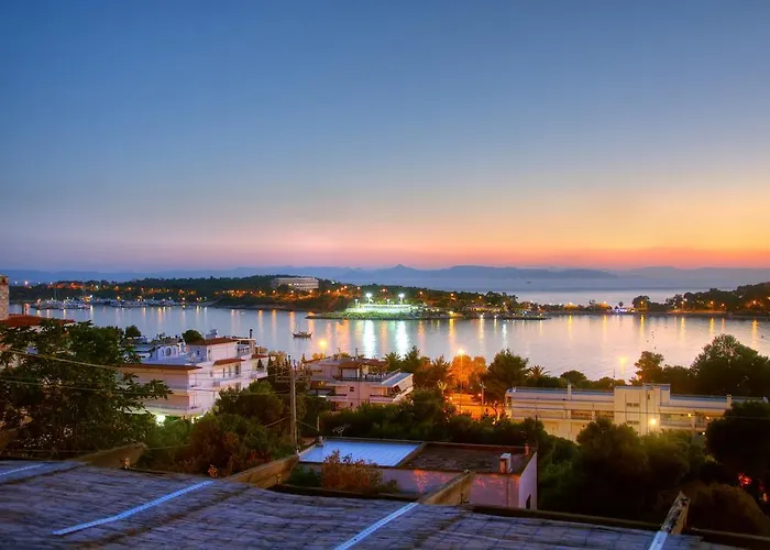 Vouliagmeni Stylish Homes By Blupine